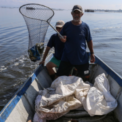 Parceria entre Ogyre e BVRio retira lixo plástico do oceano no Rio de Janeiro